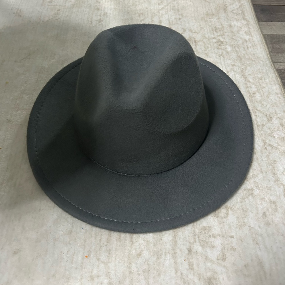 Classic Wide-Brim Felt Fedora Hat - Charcoal